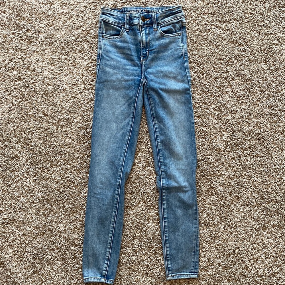 American Eagle Outfitters Hi-Rise Jegging